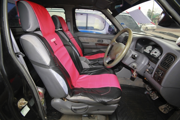 ลดราคาครับ ขาย NISSAN FRONTIER TD 27 TURBO  4WD