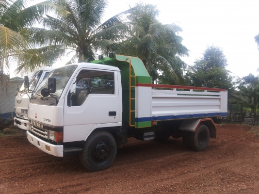 ขายหกล้อดั๊ม MITSUBISHI Canter 115แรง ตาเหลี่ยมแท้ครับ ขายหกล้อดั๊ม MITSUBISHI Canter 115แรง ตาเหลี่ยมแท้ครับ