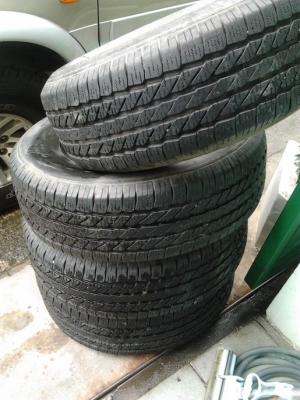 BF All 265/75/16 พร้อม Max Vigo สวยๆ1ชุด BF All 265/75/16 พร้อม Max Vigo สวยๆ1ชุด