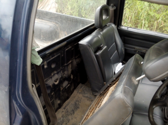 ขายกะบะ Nissan Big M หัวเดี่ยว เครื่องฝาแดง ปี 1995 ครับ ขายกะบะ Nissan Big M หัวเดี่ยว เครื่องฝาแดง ปี 1995 ครับ