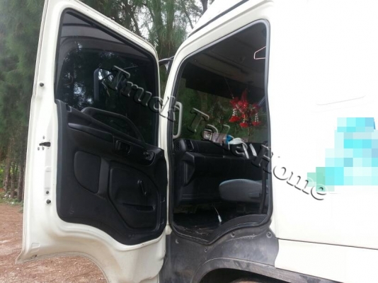 HINO MAGA 500 ปี 53 พี่โม สุราษฏร์ธานี มัดจำเรียบร้อยแล้วค่ะ HINO MAGA 500 ปี 53 พี่โม สุราษฏร์ธานี มัดจำเรียบร้อยแล้วค่ะ