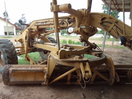 ขายรถเกรด CAT 140G สภาพพร้อมใช้งานคับ ขายรถเกรด CAT 140G สภาพพร้อมใช้งานคับ