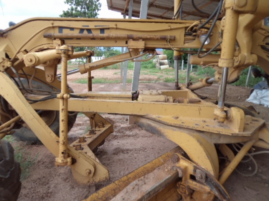 ขายรถเกรด CAT 140G สภาพพร้อมใช้งานคับ ขายรถเกรด CAT 140G สภาพพร้อมใช้งานคับ