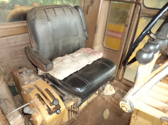 ขายรถเกรด CAT 140G สภาพพร้อมใช้งานคับ ขายรถเกรด CAT 140G สภาพพร้อมใช้งานคับ