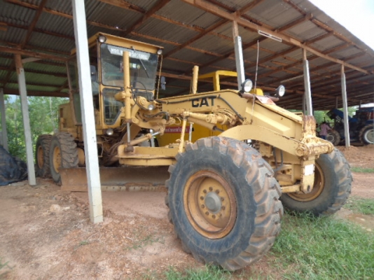 ขายรถเกรด CAT 140G สภาพพร้อมใช้งานคับ ขายรถเกรด CAT 140G สภาพพร้อมใช้งานคับ