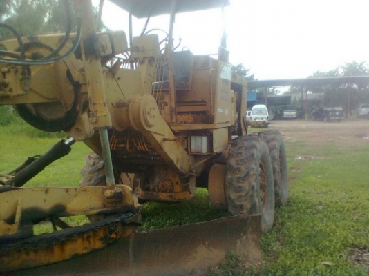 ขายรถเกรดKOMATSU GD600R สภาพสวยพร้อมใช้ ติดต่อได้ที่คุณอ๊อฟ พิจิตร 086-737-9991