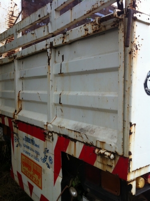 ขายๆๆๆๆลูกพ่วงกระบะคอกสูง 3 เพลา ยาว 7 เมตร สูง 2.50 เมตร สภาพใหม่ไม่แพงหาอยู่รีบเลยครับพร้อมใช้งานครับ  สนใจโทร 081-2659193 สุวรรณ หรือ 085-4795337 เล็กครับ