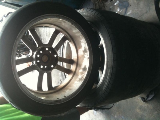 แม๊กเก่าญี่ปุ่นครับ 5 รู 114 ครับ หน้ากว้าง 7 นิ้ว ขอบ 17 นิ้ว