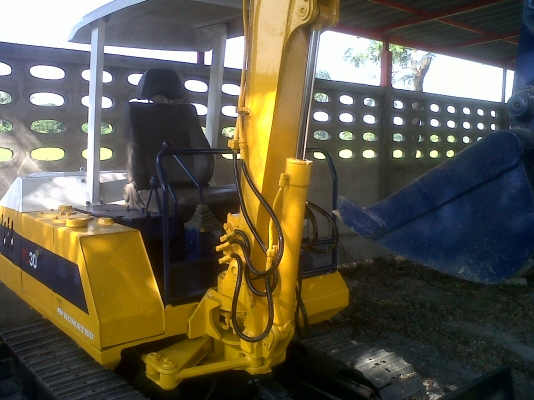 ขายแม็คโคร30-5 ต่อรองได้230000 ด่วนๆๆๆ