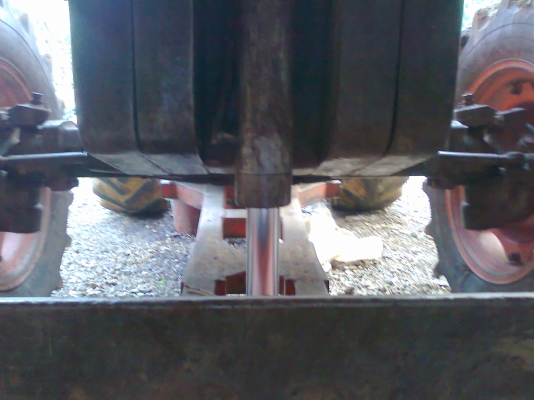 ขายด่วน!..รถไถ KUBOTA M9504 ใหม่ มีใบดันหน้า และ ผาน 4 อย่างดี. พร้อมแล้วสำหรับการลุยงาน!