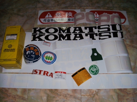 สติกเกอร์ KOMATSU PC60-5 ครบชุดทั้งคัน (มีในสต็อก4ชุด)ช้าอดหมดนะครับ
