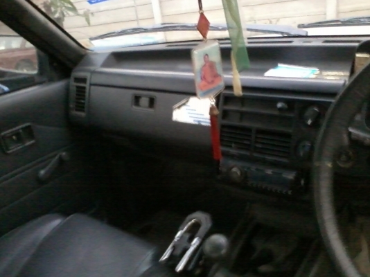 ขายมาสด้าแค็ปปี95 พวงมลัยเพาเวอร์สีทำแล้ว  118000