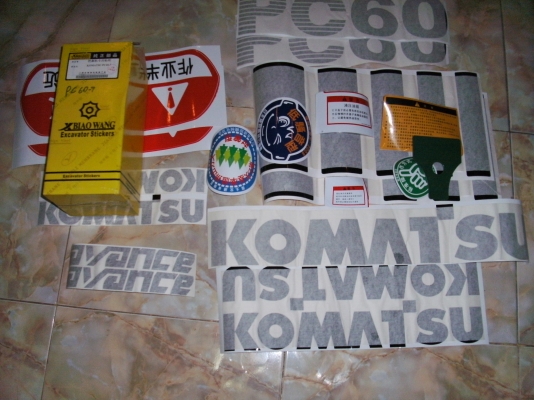 สติกเกอร์ KOMATSU PC60-7 ครบชุดทั้งคัน (มีในสต็อก3ชุด)ช้าอดหมดนะครับ