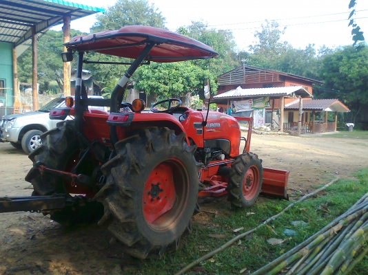 ขายด่วน!..รถไถ KUBOTA L4708 ใหม่ เลขไมล์ 300 ชั่วโมง.