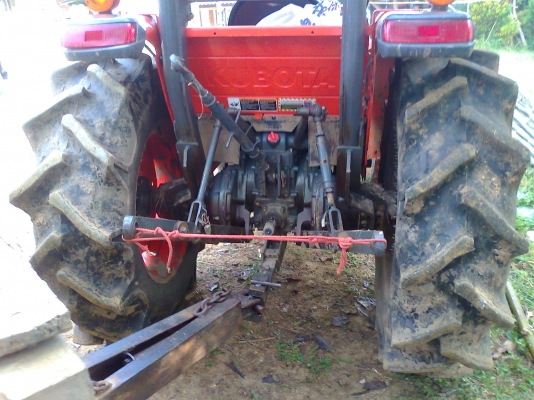 ขายด่วน!..รถไถ KUBOTA L4708 ใหม่ เลขไมล์ 300 ชั่วโมง.