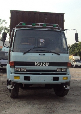 ขาย อีซูซุ  ร๊อกกี้  195  ตู้ 10 บาน