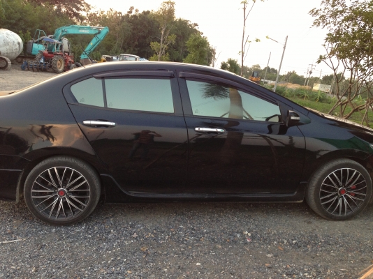 รถซิตี้ เครื่อง 1500 ตัวท๊อป สีดำ สภาพสวยมาก ราคาไม่แพง รถบ้าน