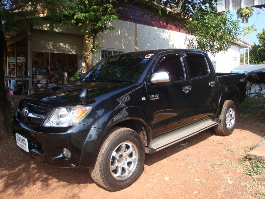 ขาย prerunner  3.0 d4d  4ประตู