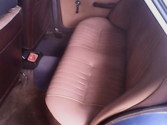 ขายรถเก๋งคลาสสิค สภาพพร้อมใช้งานครับ ราคาน่าขับครับ ทะเบียนเติมครับ