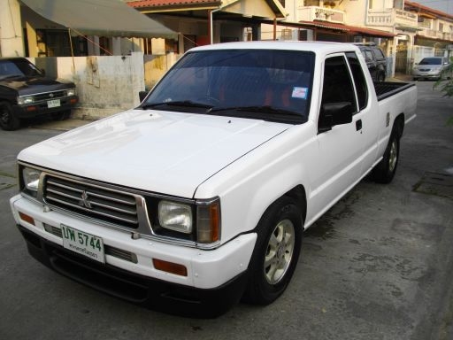 MITSUBISHI, L200 AEROBODY TURBO พ.พาวเวอร์ ปี 1995 เกียร์ธรรมดา MITSUBISHI, L200 AEROBODY TURBO พ.พาวเวอร์ ปี 1995 เกียร์ธรรมดา