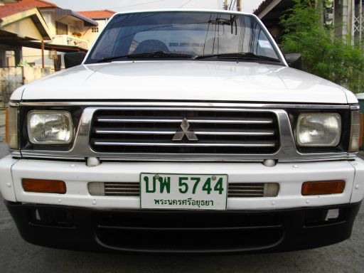 MITSUBISHI, L200 AEROBODY TURBO พ.พาวเวอร์ ปี 1995 เกียร์ธรรมดา MITSUBISHI, L200 AEROBODY TURBO พ.พาวเวอร์ ปี 1995 เกียร์ธรรมดา