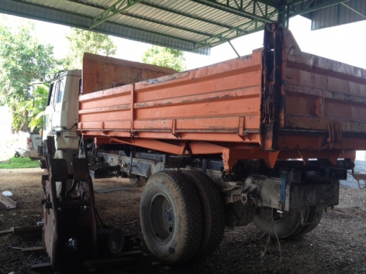 6ล้อยาง900HINOดั้ม3ทางเครื่อง190แรงม้าเล่มทะเบียน