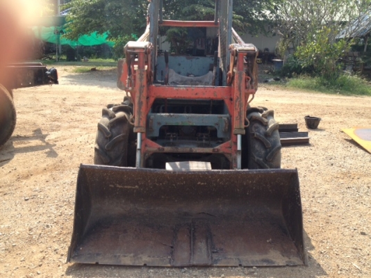 รถตักราคาถูกครับ