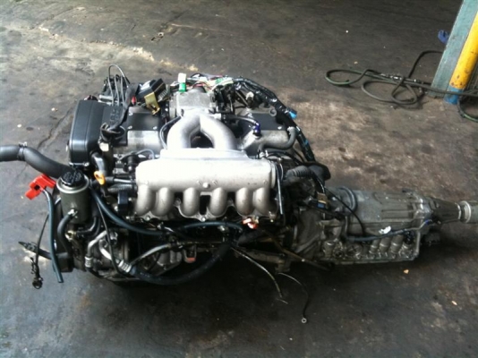 ขาย 1 J พร้อมเกียร์ ออโต้ 2500 CC. อุปกรณ์ครบ ไม่รวมส่ง