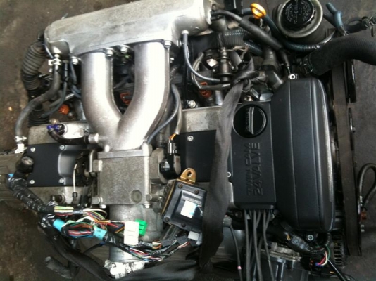 ขาย 1 J พร้อมเกียร์ ออโต้ 2500 CC. อุปกรณ์ครบ ไม่รวมส่ง