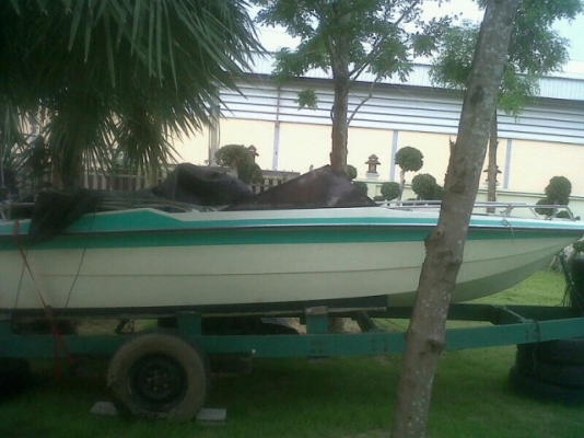 ขายเรือเร็ว 18 ฟุต Mercury 90 แรง พร้อมเทลเลอร์