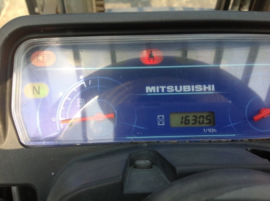 ขาย ฟอล์คลิฟต์ 2.5 ตัน  MITSUBISHI   GRENDIA