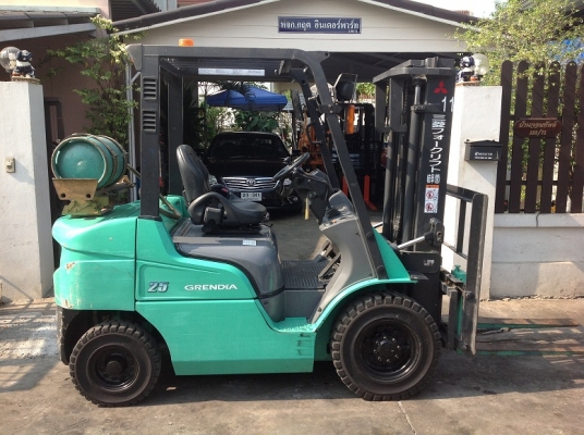 ขาย ฟอล์คลิฟต์ 2.5 ตัน  MITSUBISHI   GRENDIA