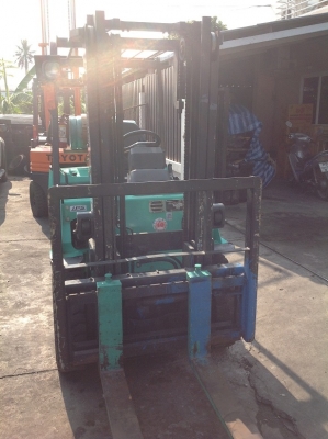 ขาย ฟอล์คลิฟต์ 2.5 ตัน  MITSUBISHI   GRENDIA