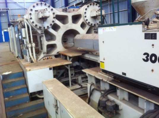 Mitsubishi Injection Molding M/C 3000tons