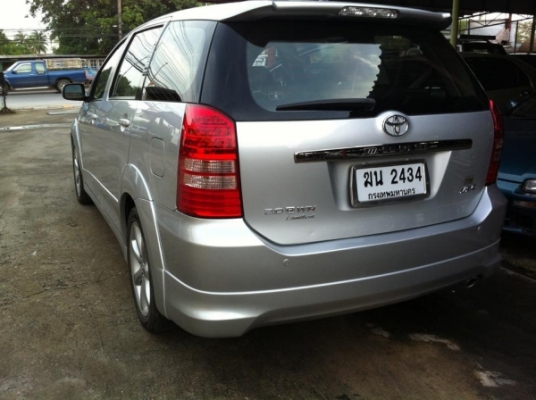 ขายโตโยต้าWISH ปี04 ตัวtopมีซันรูฟรถมือเดียวสวย