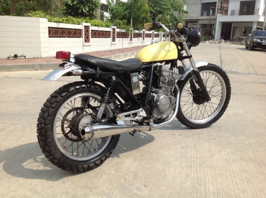 __NU-RANGSIT____ขาย CLUBMAN250 ประกอบใหม่มือ 1  ของเเต่งเเท้ 34000 ต่อรองได้ครับ