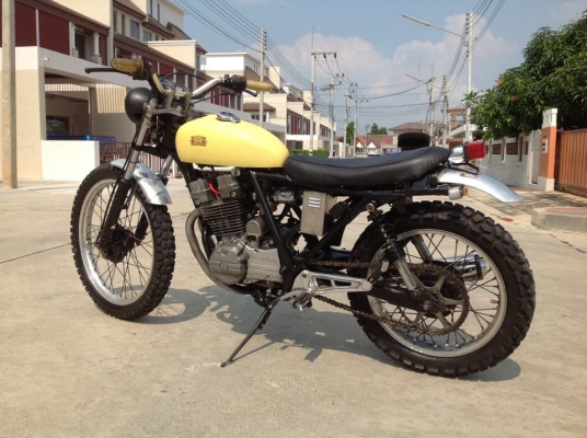 __NU-RANGSIT____ขาย CLUBMAN250 ประกอบใหม่มือ 1  ของเเต่งเเท้ 34000 ต่อรองได้ครับ