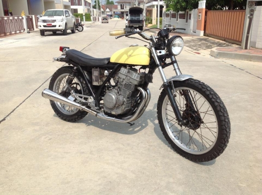 __NU-RANGSIT____ขาย CLUBMAN250 ประกอบใหม่มือ 1  ของเเต่งเเท้ 34000 ต่อรองได้ครับ