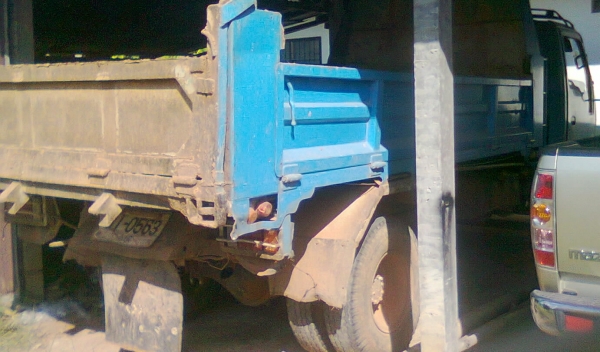 ISUZU NPR 120 HP 4HF1 ปี 40 เครื่องฝาขาว หกล้อดั๊มพ์ เครื่องดีแน่นดีไม่มีเยิ้ม หัวเก๋งบางเดิม ภายในสวย พวงมาลัยเพาเวอร์ กระบะดั๊มพ์เหล็ก 4 ตันยาว 3.50 เมตร ช่วงล่างใหญ่เฟืองท้ายติด F แล้ว เอกสารทะเบียนครบพร้อมโอนครับ ISUZU NPR 120 HP 4HF1 ปี 40 เครื่องฝาขาว หกล้อดั๊มพ์ เครื่องดีแน่นดีไม่มีเยิ้ม หัวเก๋งบางเดิม ภายในสวย พวงมาลัยเพาเวอร์ กระบะดั๊มพ์เหล็ก 4 ตันยาว 3.50 เมตร ช่วงล่างใหญ่เฟืองท้ายติด F แล้ว เอกสารทะเบียนครบพร้อมโอนครับ