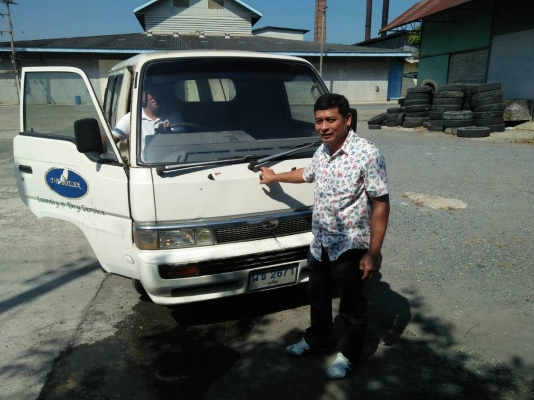 รถตู้ ยี่ห้อ NISSAN ขนาด 85 แรงม้า รถมีเอกสารพร้อมโอน รถตู้ ยี่ห้อ NISSAN ขนาด 85 แรงม้า รถมีเอกสารพร้อมโอน