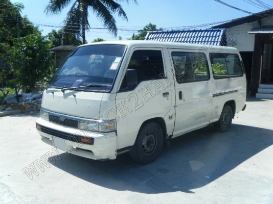 รถตู้ ยี่ห้อ NISSAN ขนาด 85 แรงม้า รถมีเอกสารพร้อมโอน