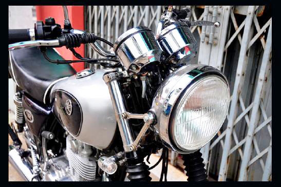 Yamaha SR 400 ปี95 /Inv+สพม./แต่งสวยๆแนวเดิมๆ..รูปเยอะ25รูป &lt;ศรีสะเกษ&gt;