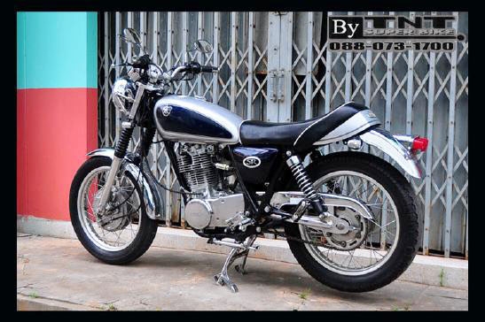 Yamaha SR 400 ปี95 /Inv+สพม./แต่งสวยๆแนวเดิมๆ..รูปเยอะ25รูป <ศรีสะเกษ> Yamaha SR 400 ปี95 /Inv+สพม./แต่งสวยๆแนวเดิมๆ..รูปเยอะ25รูป <ศรีสะเกษ>