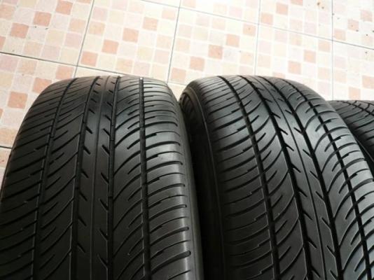 ขายยาง MICHELIN VIVACY 215-60-16 ปี3411 (1ชุด) ขายยาง MICHELIN VIVACY 215-60-16 ปี3411 (1ชุด)