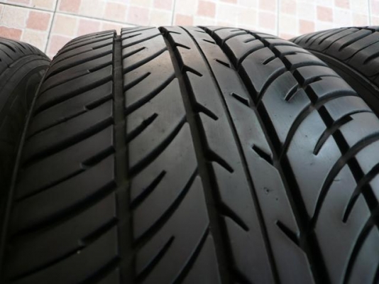 ขายยาง MICHELIN VIVACY 215-60-16 ปี3311 (1ชุด) ขายยาง MICHELIN VIVACY 215-60-16 ปี3311 (1ชุด)