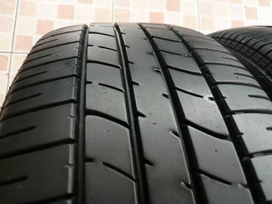 ขายยาง BRIDGESTONE ER30 195-55-16 ปี11 (1ชุด)