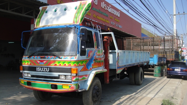 ISUZU ROCKY รถห้างแท้ FTR เครื่อง175แรง เครน UNIC 3ตัน