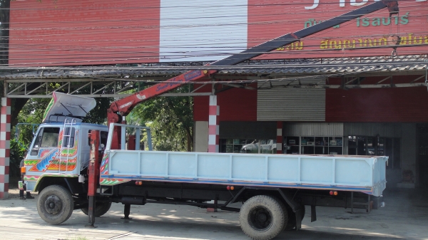 ISUZU ROCKY รถห้างแท้ FTR เครื่อง175แรง เครน UNIC 3ตัน ISUZU ROCKY รถห้างแท้ FTR เครื่อง175แรง เครน UNIC 3ตัน