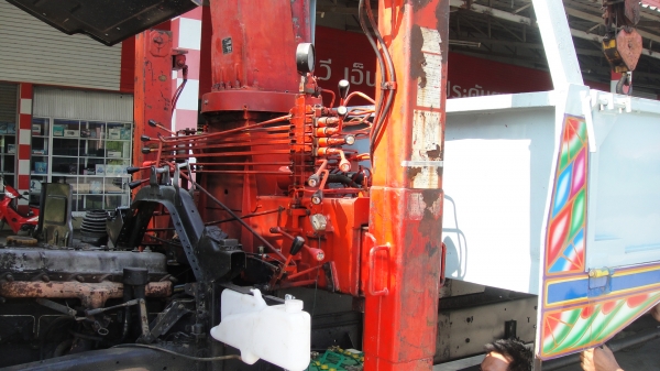 ISUZU ROCKY รถห้างแท้ FTR เครื่อง175แรง เครน UNIC 3ตัน ISUZU ROCKY รถห้างแท้ FTR เครื่อง175แรง เครน UNIC 3ตัน