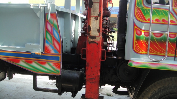 ISUZU ROCKY รถห้างแท้ FTR เครื่อง175แรง เครน UNIC 3ตัน ISUZU ROCKY รถห้างแท้ FTR เครื่อง175แรง เครน UNIC 3ตัน